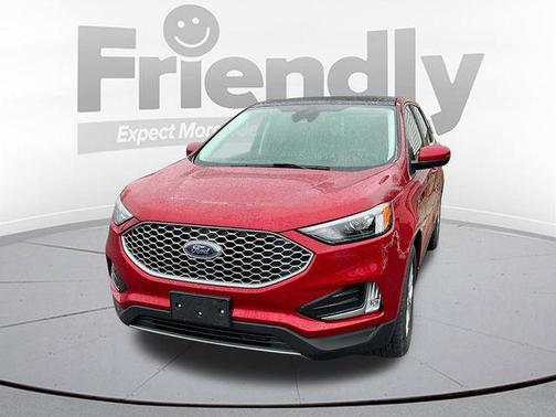 Rapid Red Metallic Tinted Clearcoat 2023 Ford Edge SEL