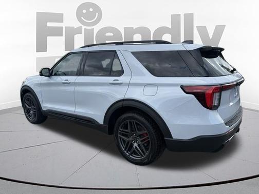 Space White Metallic 2026 Ford Explorer ST-Line