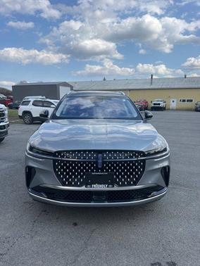 LUSTROUS GRAY METALLIC 2025 Lincoln Nautilus Reserve
