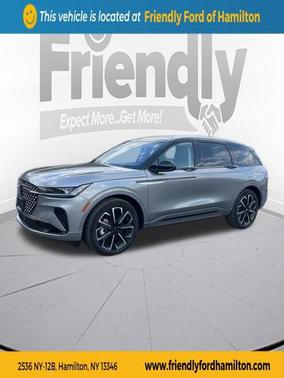 LUSTROUS GRAY METALLIC 2025 Lincoln Nautilus Reserve
