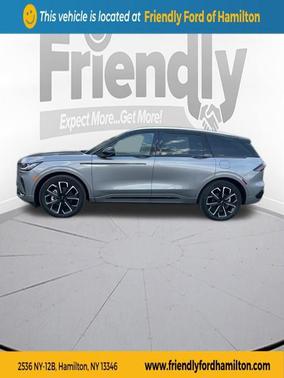LUSTROUS GRAY METALLIC 2025 Lincoln Nautilus Reserve