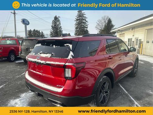 2025 Ford Explorer ST-Line