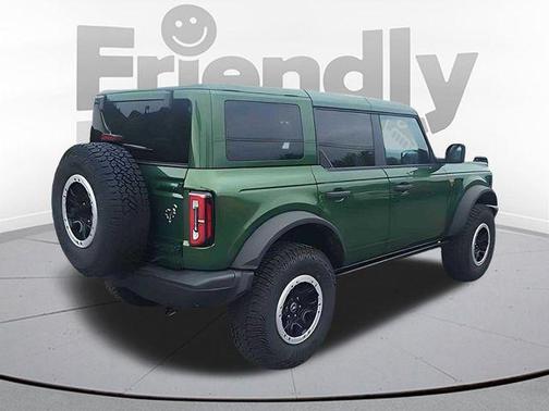ERUPTION GREEN METALLIC 2025 Ford Bronco Badlands