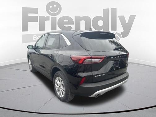 AGATE BLACK METALLIC 2024 Ford Escape Active