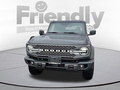 SHADOW BLACK 2025 Ford Bronco Badlands