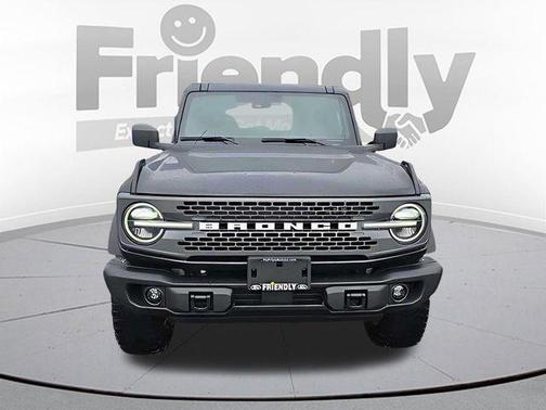 SHADOW BLACK 2025 Ford Bronco Badlands