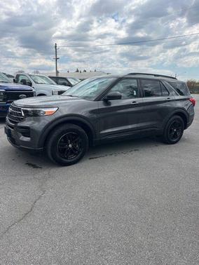 MAGNETIC METALLIC 2020 Ford Explorer XLT