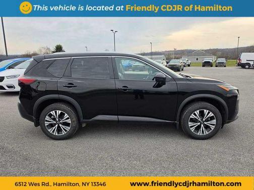 Super Black 2022 Nissan Rogue SV