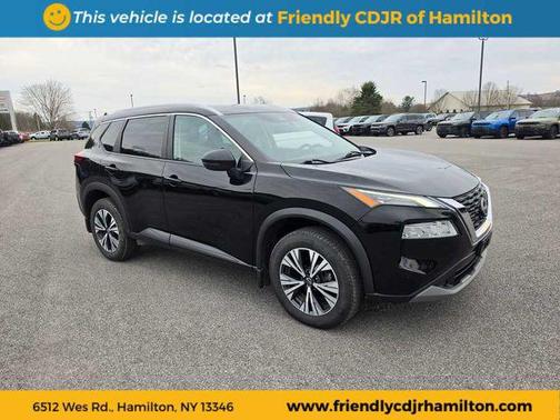 Super Black 2022 Nissan Rogue SV