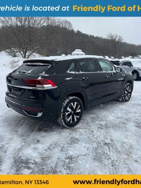 2022 Volkswagen Atlas Cross Sport 2.0T SE