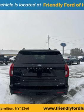 2025 Ford Expedition Max Active 4x4