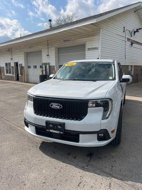 SPACE WHITE METALLIC 2026 Ford Maverick Lobo