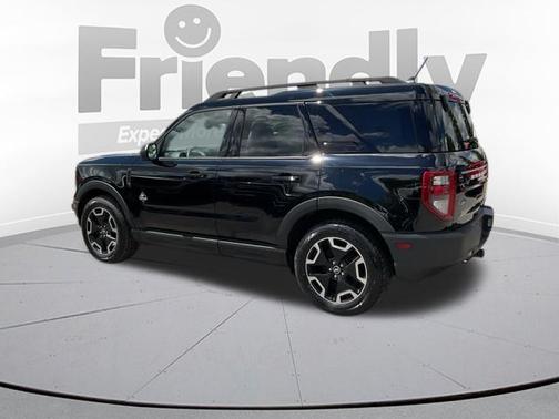 SHADOW BLACK 2022 Ford Bronco Sport Outer Banks