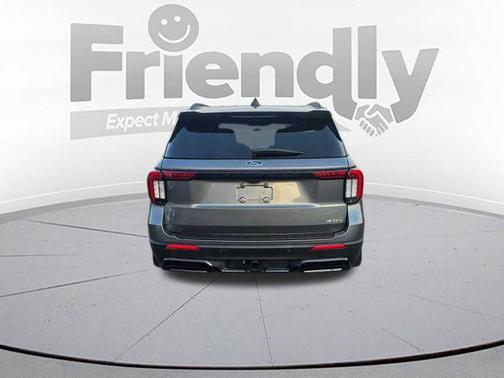 CARBONIZED GRAY METALLIC 2025 Ford Explorer ST-Line
