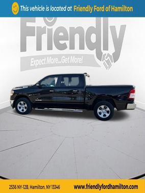 Diamond Black Crystal Pearlcoat 2020 RAM 1500 Big Horn/Lone Star