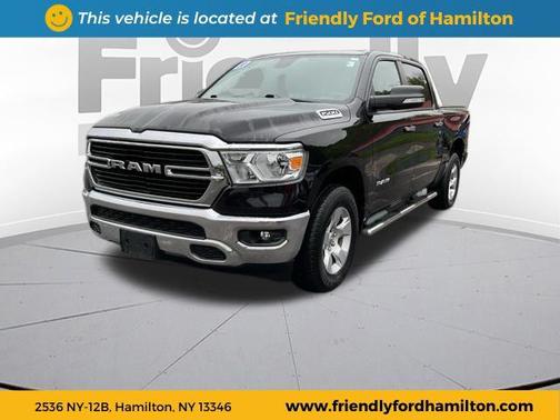 Diamond Black Crystal Pearlcoat 2020 RAM 1500 Big Horn/Lone Star