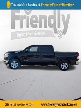 Diamond Black Crystal Pearlcoat 2020 RAM 1500 Big Horn/Lone Star