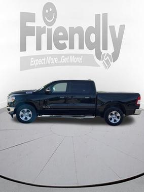 Diamond Black Crystal Pearlcoat 2020 RAM 1500 Big Horn/Lone Star