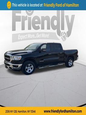 Diamond Black Crystal Pearlcoat 2020 RAM 1500 Big Horn/Lone Star