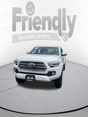 Super White 2016 Toyota Tacoma SR5