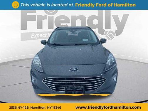 2022 Ford Escape Titanium