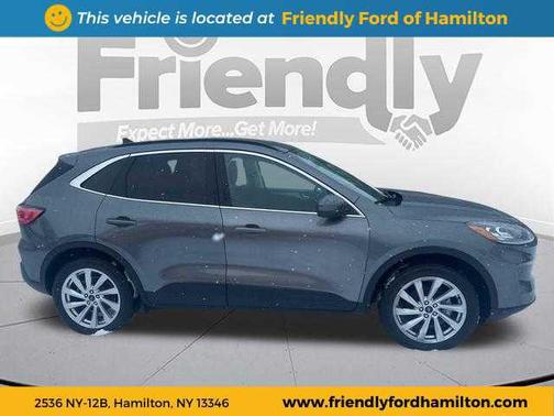 2022 Ford Escape Titanium