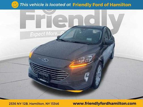 2022 Ford Escape Titanium