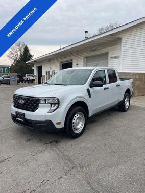 SPACE WHITE METALLIC 2026 Ford Maverick XL