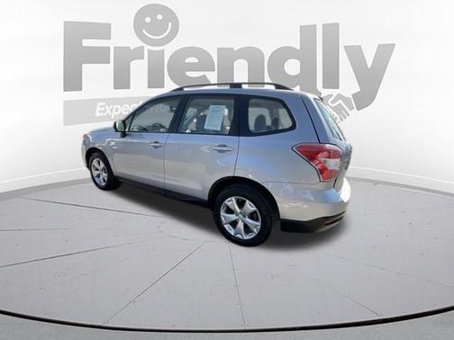 Ice Silver Metallic 2015 Subaru Forester 2.5i