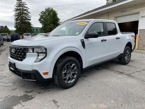 SPACE WHITE METALLIC 2026 Ford Maverick XLT
