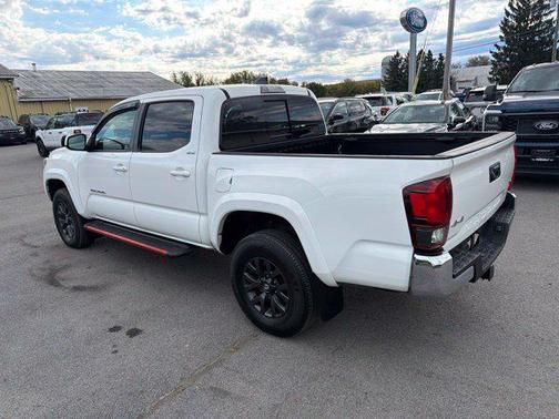 Ice Cap 2023 Toyota Tacoma SR5