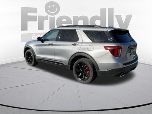 ICONIC SILVER METALLIC 2024 Ford Explorer ST
