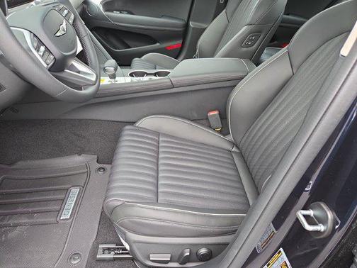 2026 Genesis G70 2.5T RWD Prestige