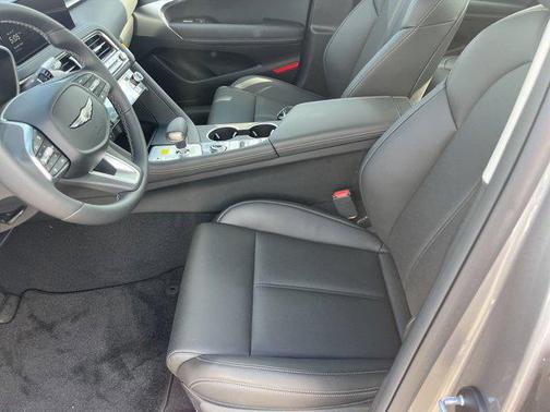 2026 Genesis G70 2.5T RWD