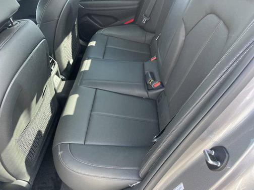 Savile Silver 2026 Genesis G70 2.5T RWD