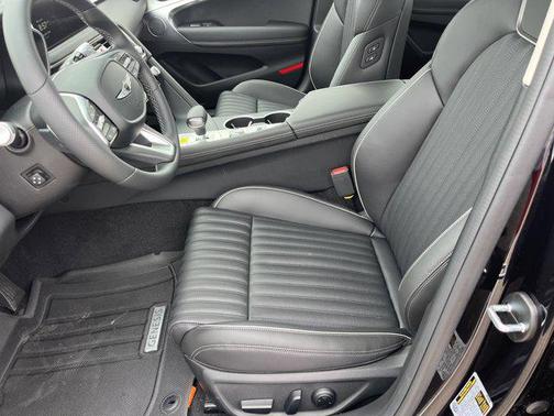 2026 Genesis G70 2.5T RWD Prestige