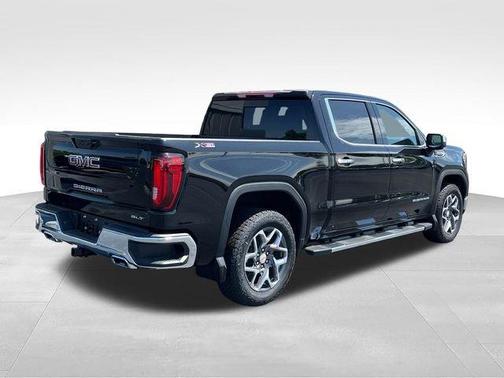 Onyx Black 2026 GMC Sierra 1500 SLT