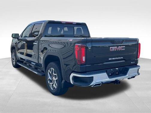 Onyx Black 2026 GMC Sierra 1500 SLT