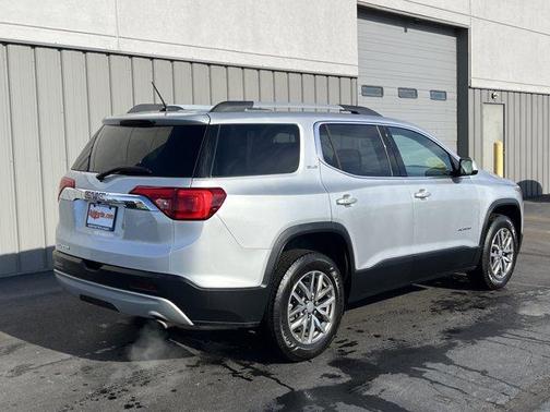 2019 GMC Acadia SLE-2