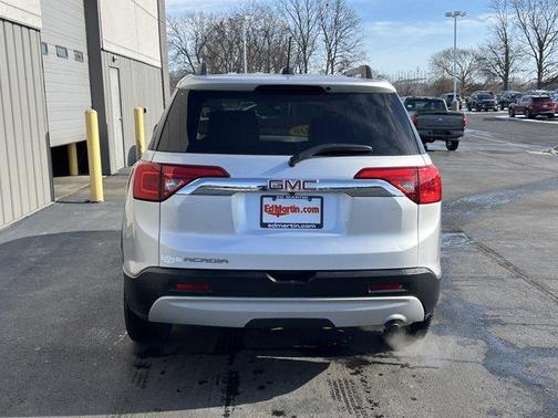 2019 GMC Acadia SLE-2