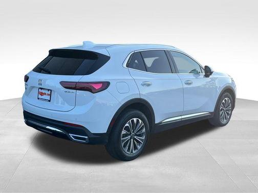 Summit White 2024 Buick Envision Preferred