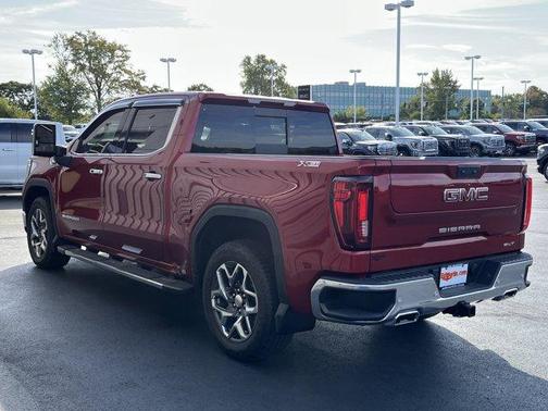 2024 GMC Sierra 1500 SLT