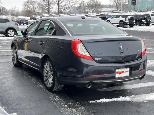 2013 Lincoln MKS Base