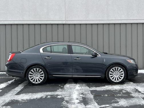 2013 Lincoln MKS Base