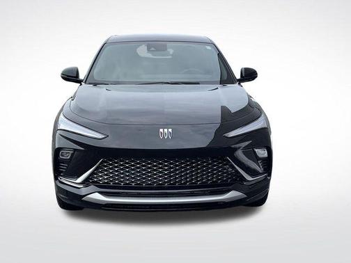 Ebony 2026 Buick Envista Avenir