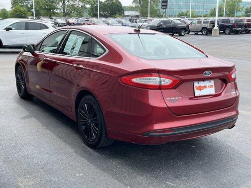 2015 Ford Fusion SE