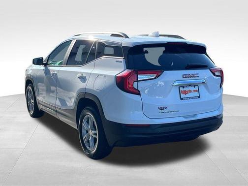 Summit White 2023 GMC Terrain SLE