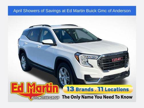 Summit White 2023 GMC Terrain SLE