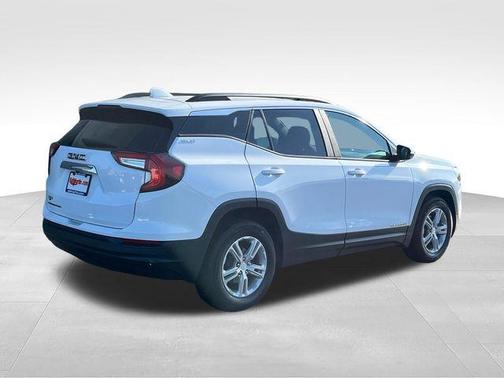 Summit White 2023 GMC Terrain SLE