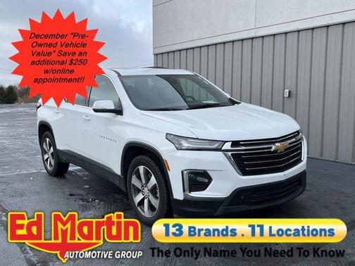 2023 Chevrolet Traverse LT Leather